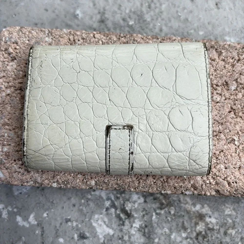 Vintage YSL Key Holder - Picture 3 of 12